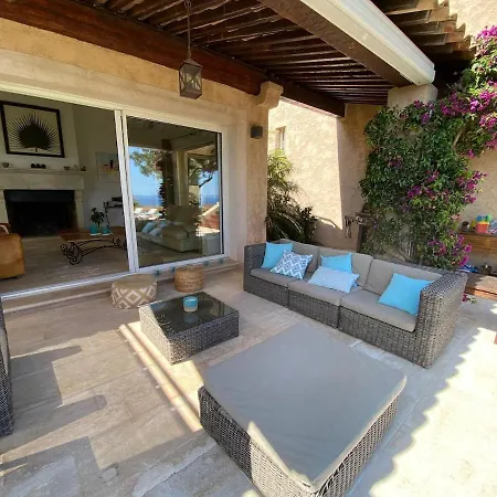 Mas Des Iles D'or - Vue Unique, Piscine Chauffee, Jacuzzi, Tennis * הייר