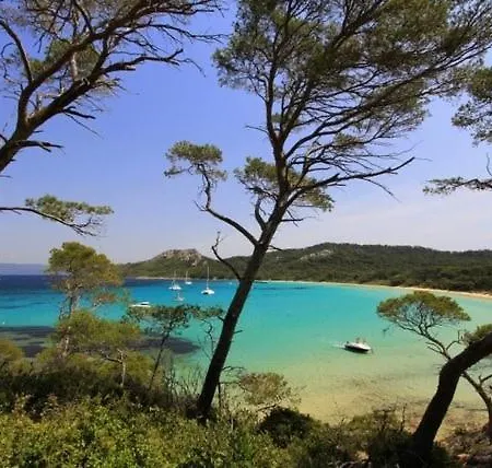 Mas Des Iles D'or - Vue Unique, Piscine Chauffee, Jacuzzi, Tennis * הייר